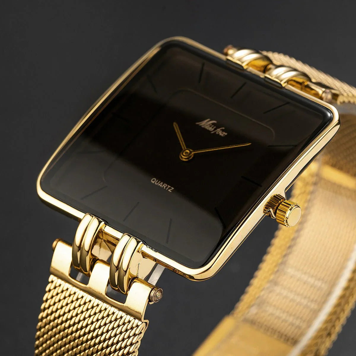 Alyssia Quartz Watch