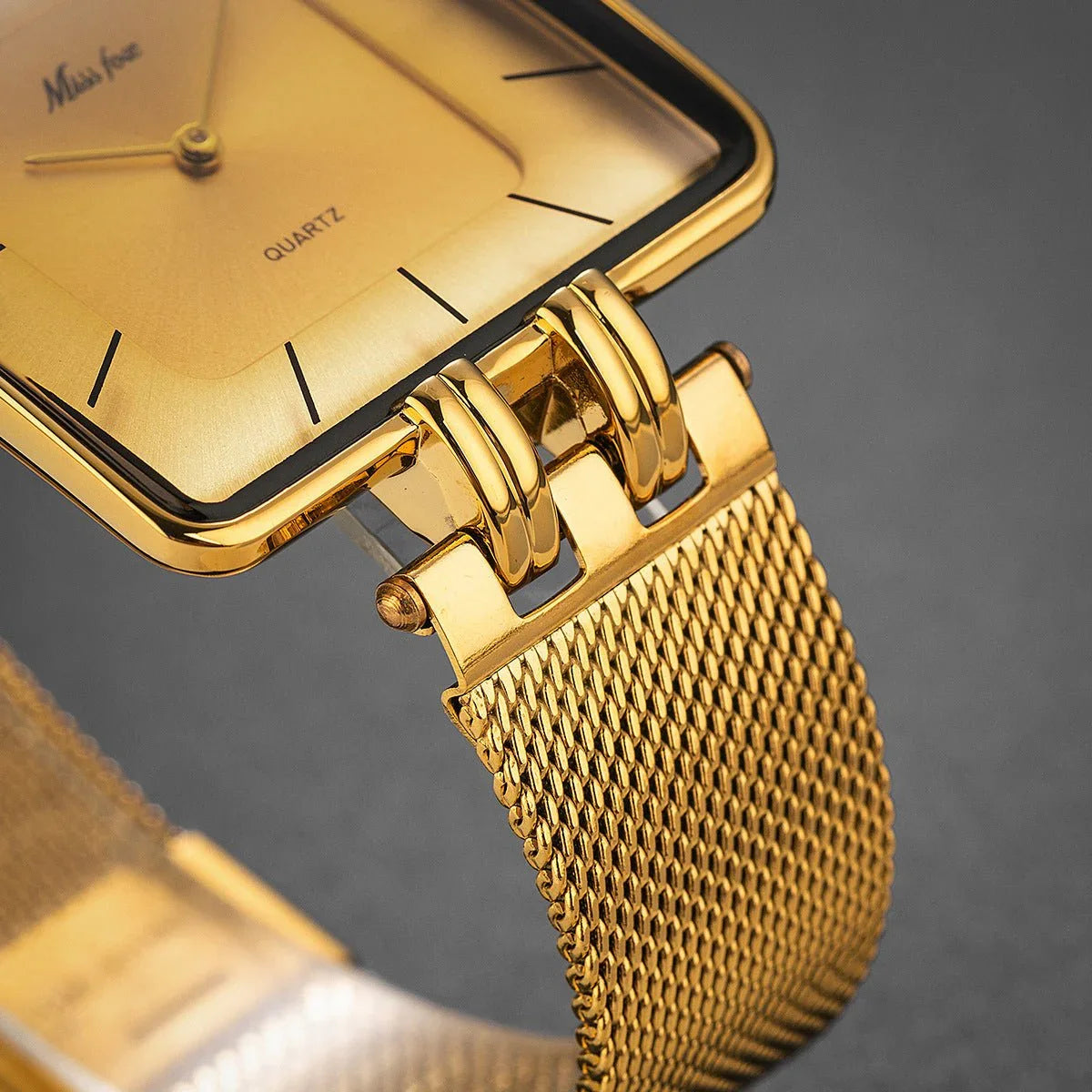 Alyssia Quartz Watch
